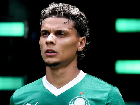 Manchester United prepara proposta astronômica por Richard Ríos