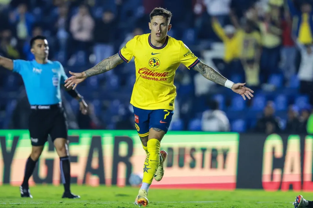 Foto: Manuel Velasquez/Getty Images – Brian Rodríguez tem contrato até o meio de 2026 no América, do México.