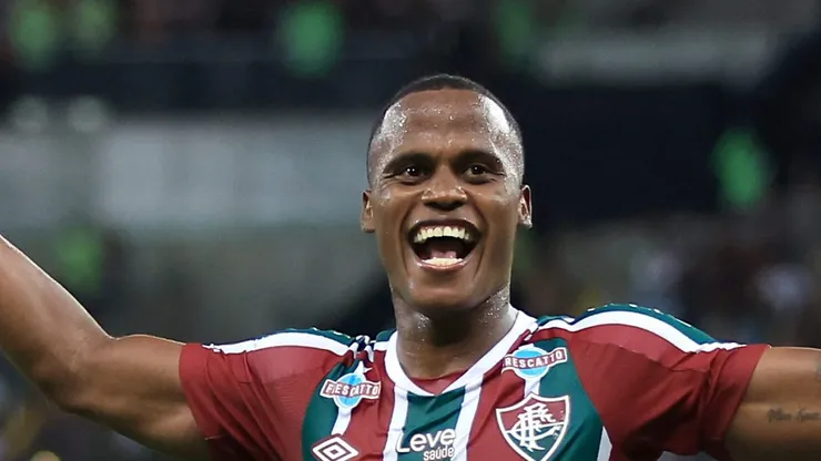 RIO DE JANEIRO, BRAZIL - MAY 02: John Arias of Fluminense celebrates after scoring the team's fifth goal during the Copa CONMEBOL Libertadores 2023 group D match between Fluminense and River Plate at Maracana Stadium on May 02, 2023 in Rio de Janeiro, Brazil. (Photo by Buda Mendes/Getty Images)