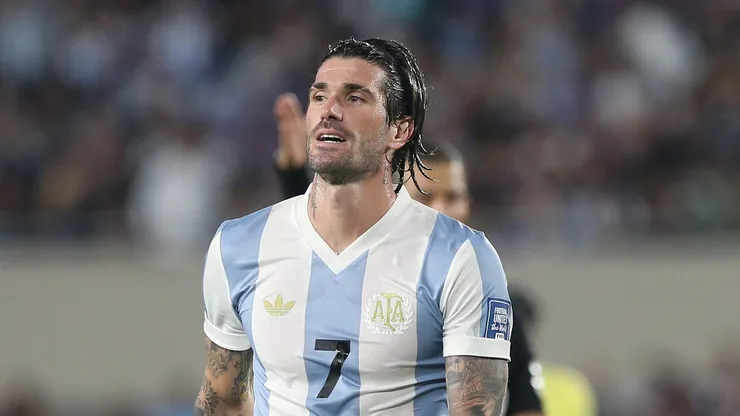 De Paul, meio-campista da Seleção Argentina - Foto: Daniel Jayo/Getty Images