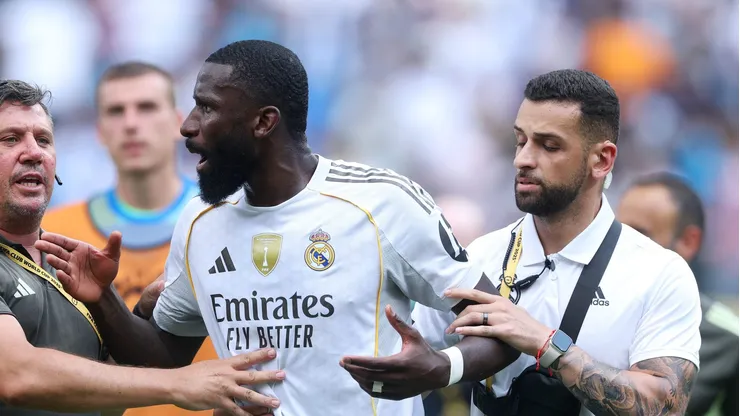 Rüdiger foi um dos 'vilões' de eliminação do Real Madrid para o PSG no Mundial de Clubes (Photo by Richard Pelham/Getty Images)