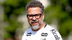Cléber Xavier projeta temporada do Santos na temporada