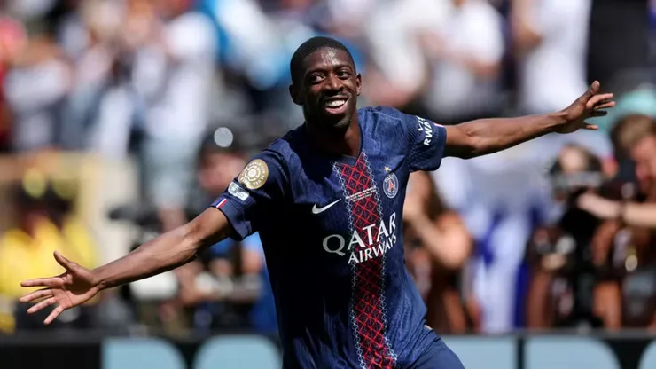 Dembélé comemora o segundo gol do PSG contra o Real Madrid, marcado por ele — Foto: Patrick Smith - FIFA/FIFA via Getty Images