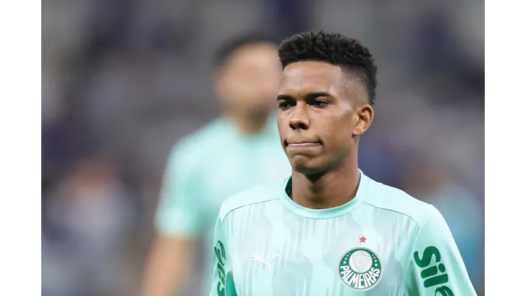 Chelsea reforça ataque com Gittens e acirra disputa por vaga com Estêvão. Foto: Gilson Lobo/AGIF
