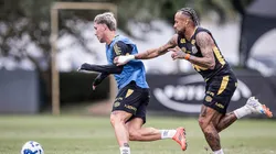 Neymar e Rollheiser são as principais esperanças do Santos. Foto: Raul Baretta/Santos FC