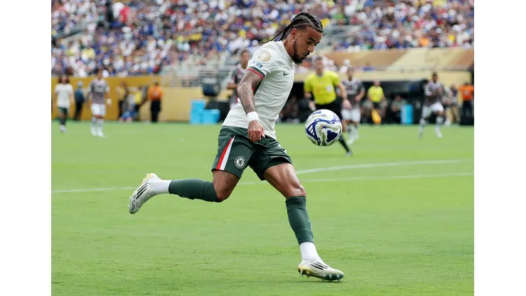 EAST RUTHERFORD, NEW JERSEY - JULY 08: Malo Gusto #27 of Chelsea FC in action during the FIFA Club World Cup 2025 semi-final match between Fluminense FC and Chelsea FC at MetLife Stadium on July 08, 2025 in East Rutherford, New Jersey. (Photo by Al Bello/Getty Images)