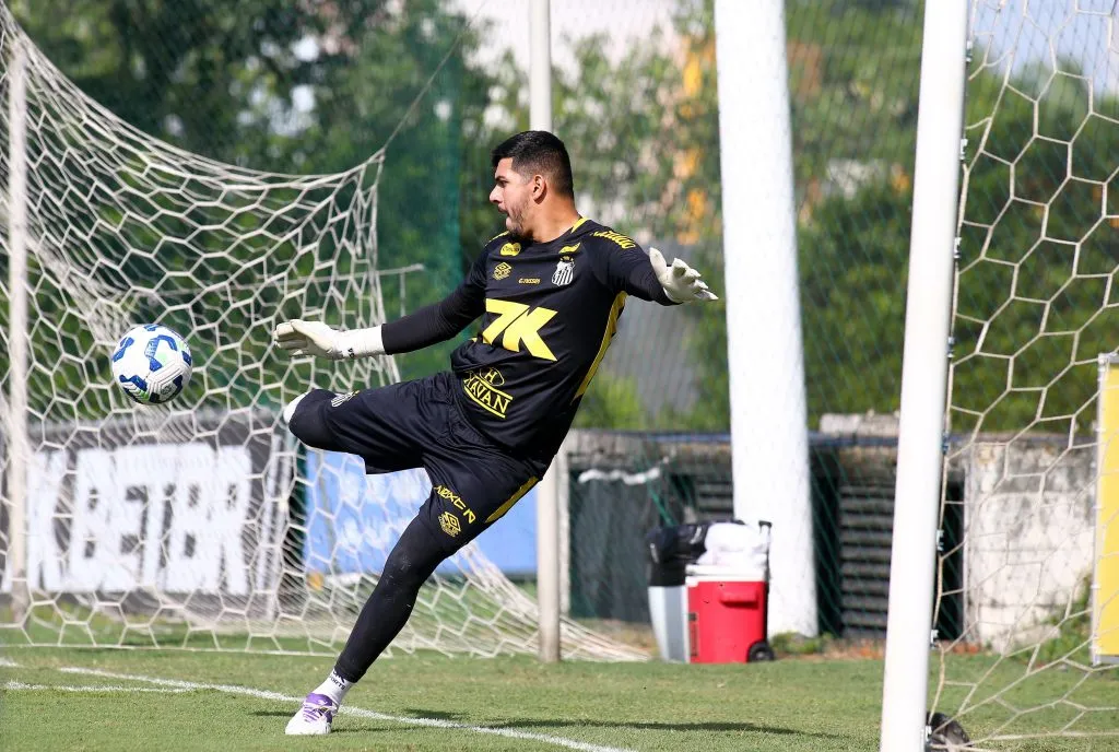 João Paulo quer deixar o Santos – Foto: Mauricio De Souza/AGIF