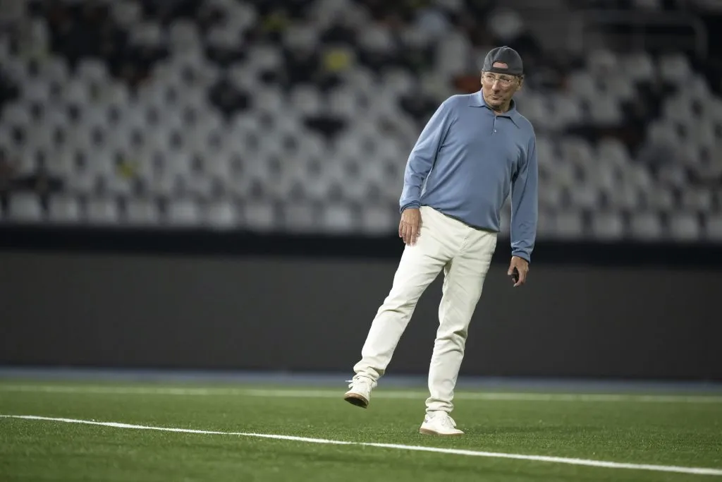 RJ – RIO DE JANEIRO – 14/08/2024 – COPA LIBERTADORES 2024, BOTAFOGO X PALMEIRAS – John Textor dono da SAF do Botafogo apos partida contra o Palmeiras no estadio Engenhao pelo campeonato Copa Libertadores 2024. Foto: Jorge Rodrigues/AGIF