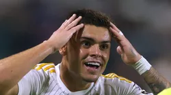 Gabriel Pec atua no Los Angeles Galaxy, dos Estados Unidos.