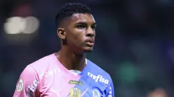 Atacante vai ficar na Europa - Foto: Marcello Zambrana/AGIF.