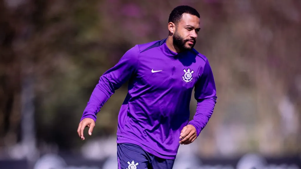 Memphis retormou os treinos na quinta-feira (10), após faltar – Foto Agência Corinthians – Rodrigo Coca