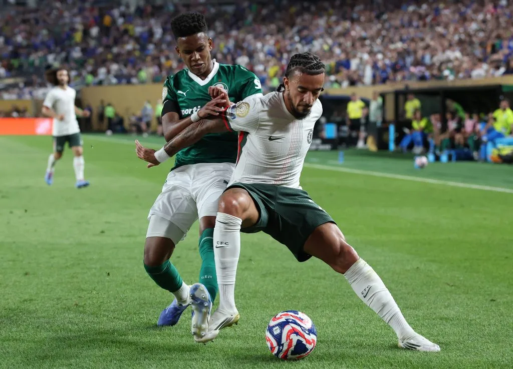 Gusto em partida contra o Palmeiras. Photo by Francois Nel/Getty Images