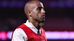 Lucas Moura, técnico do São Paulo, durante partida contra o Fortaleza no estadio Morumbi pelo campeonato Brasileiro A 2025. Foto: Fabio Giannelli/AGIF