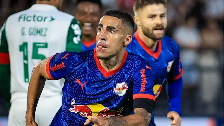 Gabriel após gol marcado diante do Palmeiras