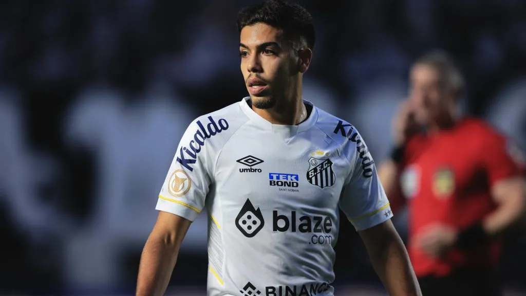 Nonato em ação pelo Santos. Foto: Ettore Chiereguini/AGIF