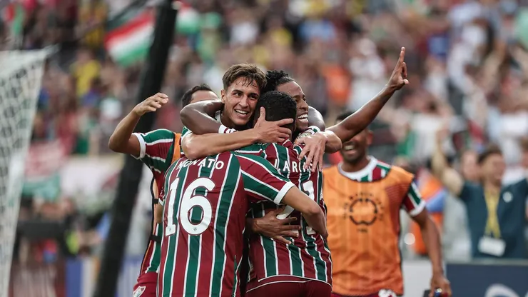Jogadores do Fluminense comemoram gol marcado no Mundial. Foto: Lucas Merçon/Fluminense.