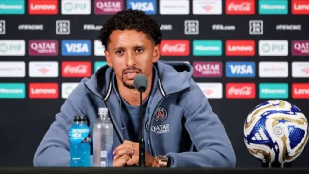 Marquinhos durante coletiva antes de Chelsea x PSG – Foto: Alex Grimm/Getty Images