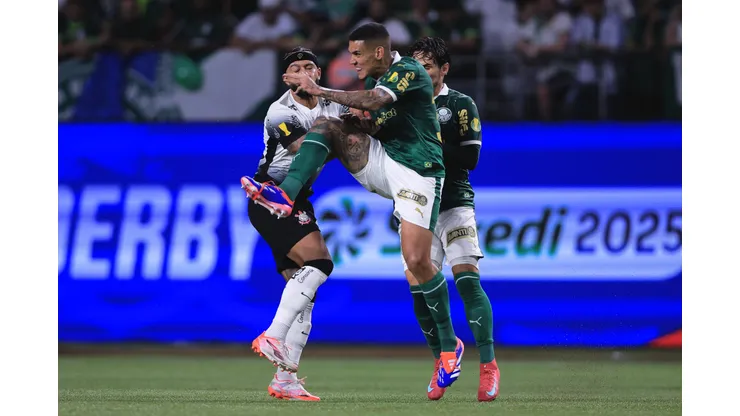 Mateus e Naves devem deixar o Palmeiras rumo a Portugal, aponta jornalista. Foto: Ettore Chiereguini/AGIF