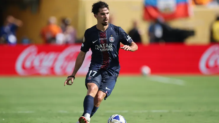 Vitinha se tornou peça fundamental do PSG após saídas de Messi, Neymar e Mbappé. (Photo by Alex Grimm/Getty Images)
