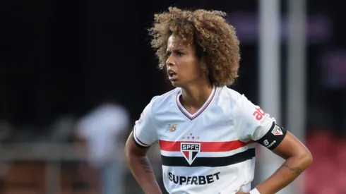 SP - SAO PAULO - 15/03/2025 - SUPERCOPA 2025, SAO PAULO X CORINTHIANS FEMININO - jogadora do Sao Paulo durante partida contra o Corinthians no estadio Morumbi pelo campeonato Supercopa 2025. Foto: Marcello Zambrana/AGIF