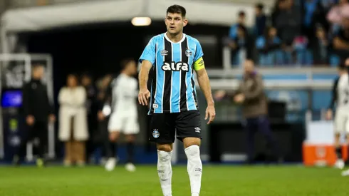 Walter Kannemann tem futuro indefinido no Grêmio (Photo by Pedro H. Tesch/Getty Images)