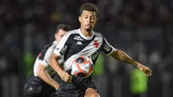 João Victor em ação pelo Vasco - Foto: Thiago Ribeiro/AGIF