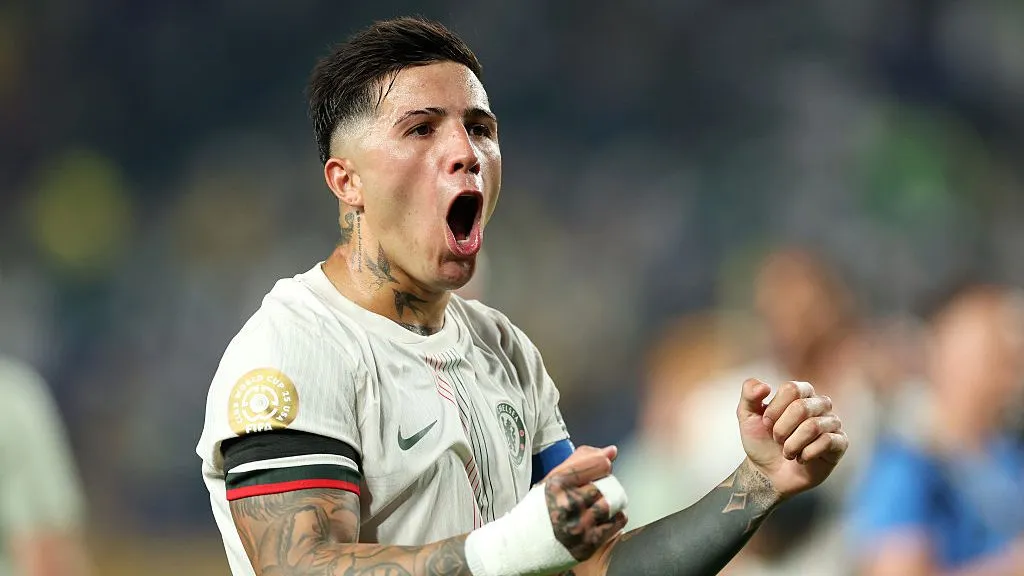 PHILADELPHIA, PENNSYLVANIA – JULY 04: Enzo Fernandez #8 of Chelsea FC celebrates following the FIFA Club World Cup 2025 quarter final match between SE Palmeiras and Chelsea FC at Lincoln Financial Field on July 04, 2025 in Philadelphia, Pennsylvania. (Photo by Luke Hales/Getty Images)