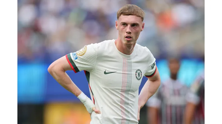 EAST RUTHERFORD, NEW JERSEY - JULY 08: Cole Palmer #10 of Chelsea FC reacts during the FIFA Club World Cup 2025 semi-final match between Fluminense FC and Chelsea FC at MetLife Stadium on July 08, 2025 in East Rutherford, New Jersey. (Photo by Alex Grimm/Getty Images)