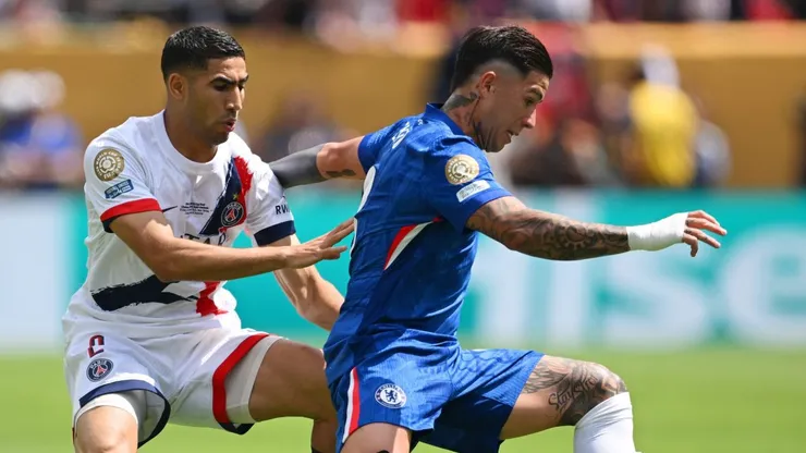 Enzo Fernández e Hakimi em PSG X Chelsea