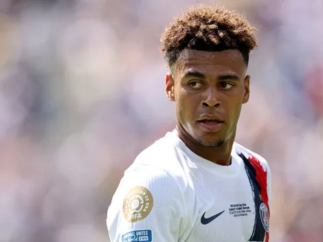 Doué perde gol inacreditável em Chelsea x PSG