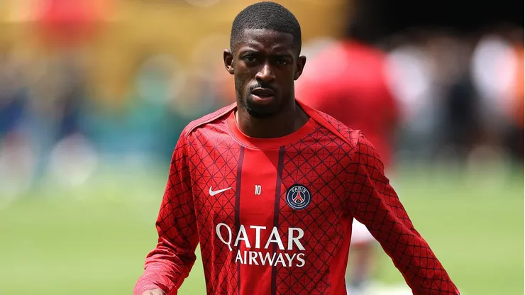 Dembélé teve atuação apagada na derrota para o Chelsea (Photo by Buda Mendes)