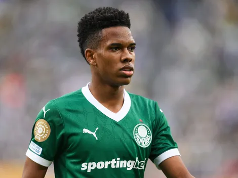 Palmeiras pode buscar um substituto para Estevão no mercado em 2026