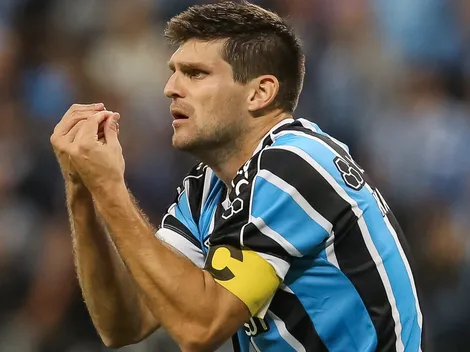 Vacilos de Kannemann contra o Cruzeiro irritam gremistas: "Já deu"