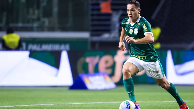 Fabinho, ex-jogador do Palmeiras, durante partida contra o Atletico-GO no estadio Arena Allianz Parque pelo campeonato Brasileiro A 2024. Foto: Marcello Zambrana/AGIF