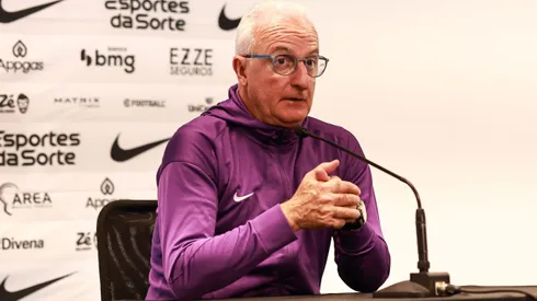 Dorival falou sobre o Timão no mercado da bola