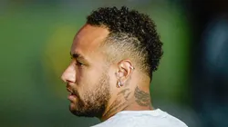 BA - SALVADOR - 25/05/2025 - BRASILEIRO A 2025, VITORIA X SANTOS - Neymar jogador do Santos durante aquecimento antes da partida contra o Vitoria no estadio Barradao pelo campeonato Brasileiro A 2025.