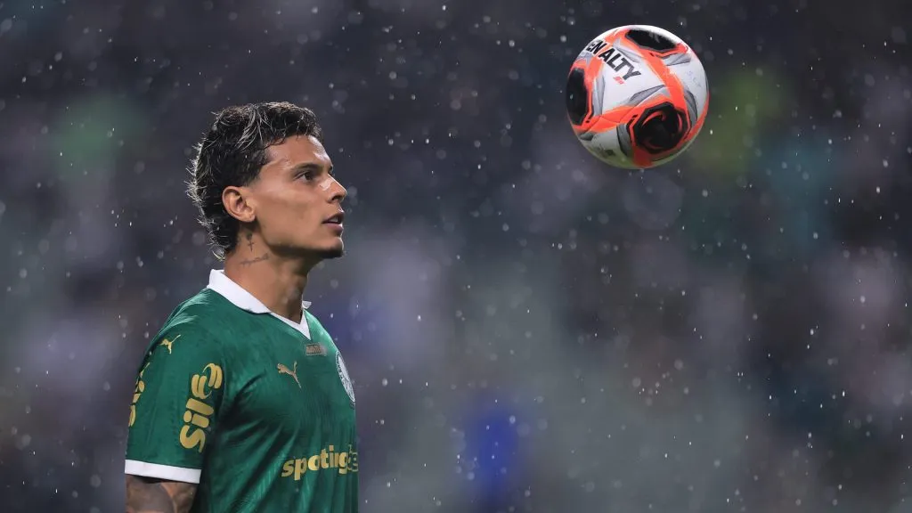 Richard Ríos no Palmeiras. Foto: Ettore Chiereguini/AGIF