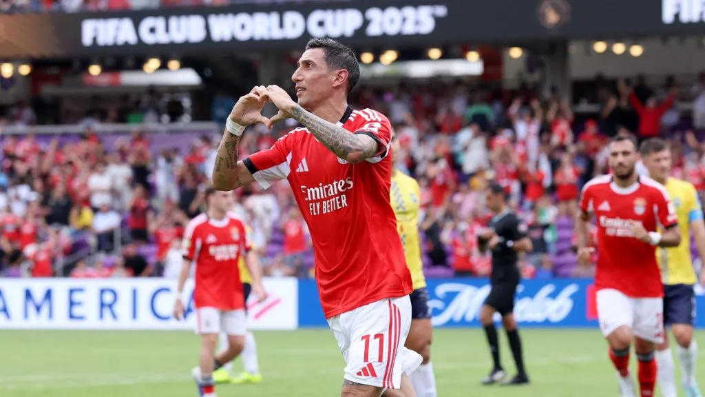 ORLANDO, FLORIDA – JUNE 20: Angel Di Maria #11 of SL Benfica celebrates scoring his team’s first goal from a penalty kick during the FIFA Club World Cup 2025 group C match between SL Benfica and Auckland City FC at Inter&Co Stadium on June 20, 2025 in Orlando, Florida. (Photo by Alex Grimm/Getty Images)