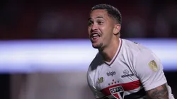 SP - SAO PAULO - 27/05/2025 - COPA LIBERTADORES 2025, SAO PAULO X TALLERES - Luciano jogador do Sao Paulo comemora seu gol durante partida contra o Talleres no estadio Morumbi pelo campeonato Copa Libertadores 2025. Foto: Ettore Chiereguini/AGIF