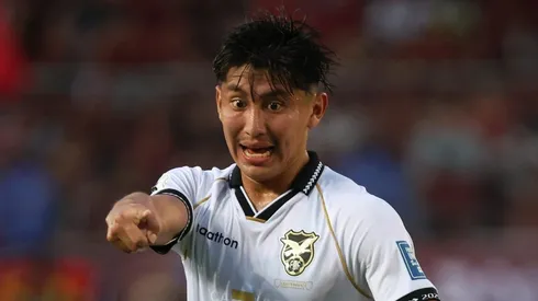 Miguelito, meia boliviano do Santos - Foto: Edilzon Gamez/Getty Images