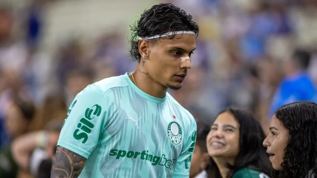 Richard Ríos durante partida. Foto: Baggio Rodrigues/AGIF