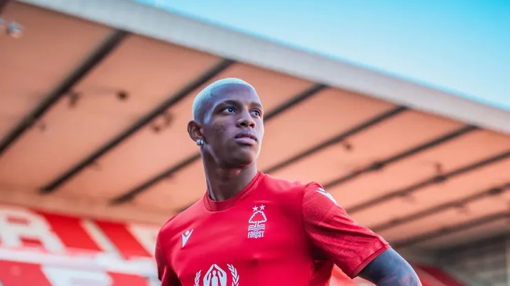 Danilo pode deixar o Nottingham Forest em breve - Foto: Reprodução/Nottingham Forest