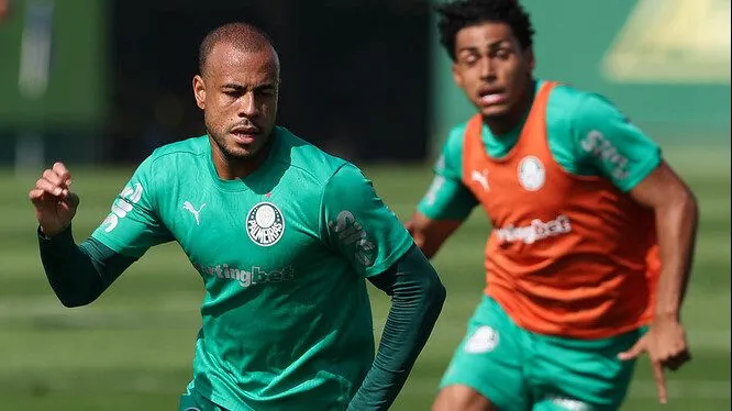 Enquanto aguarda resolução sobre contrato, Mayke treina na Academia de Futebol – (Foto: Cesar Greco/Palmeiras/by Canon)