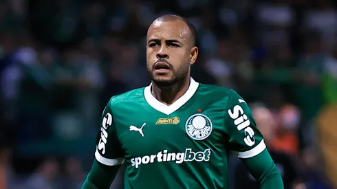 Mayke ainda tem o futuro incerto, mas decisão pode mudar cenário