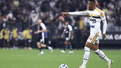 Jogador do Novorizontino durante a partida