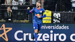 Eduardo Sasha comemora gol marcado pelo Bragantino. Foto: Foto Arena LTDA