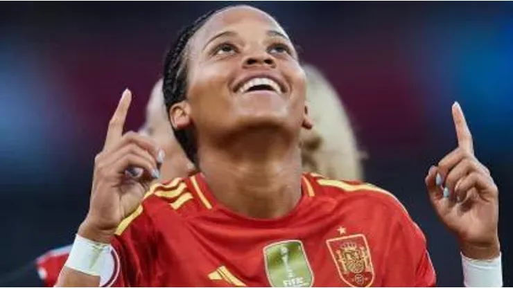 Jogadora espanhola. Foto: reprodução/X/@SEFutbolFem