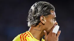 Richard Ríos durante partida pela Seleção da Colômbia contra o Uruguai.