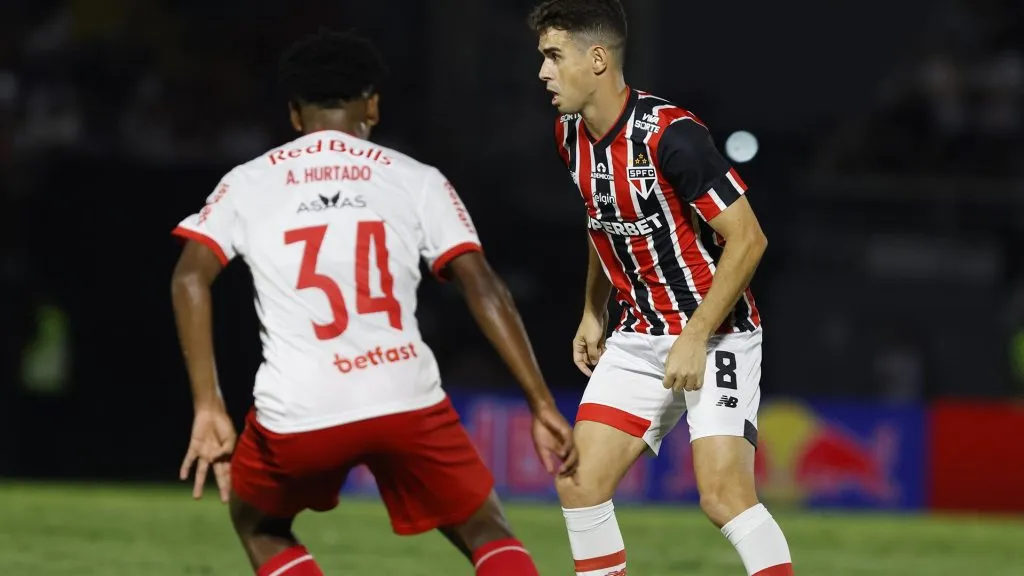 Oscar, do São Paulo