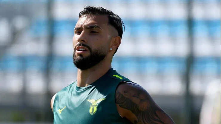 - Taty Castellano treinando com a camisa da Lazio
